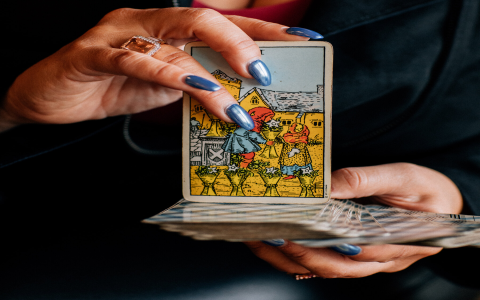 Can lots of wands in a tarot reading predict your future？ Check it out!