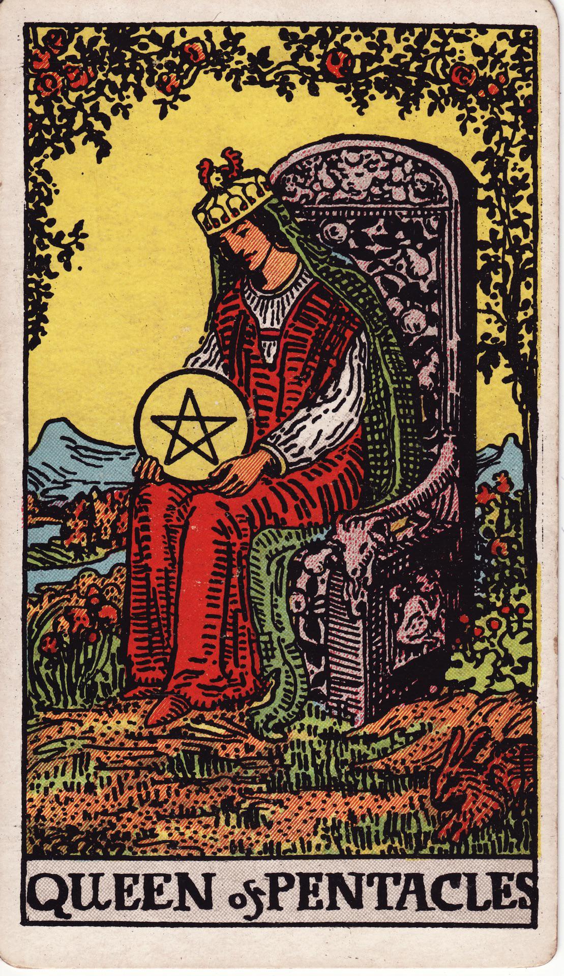 Is the Queen of Pentacles how someone sees you always positive？ Find the true meaning!