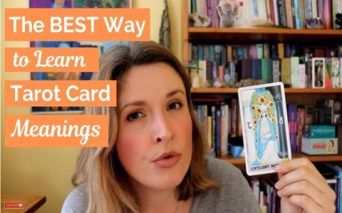 The ace of pentacles as a woman What makes her unique？