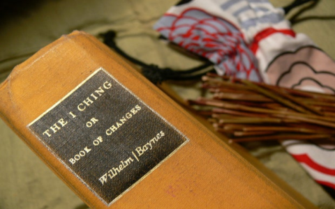 How to use Hexagram 49 for guidance？ Practical tips for you