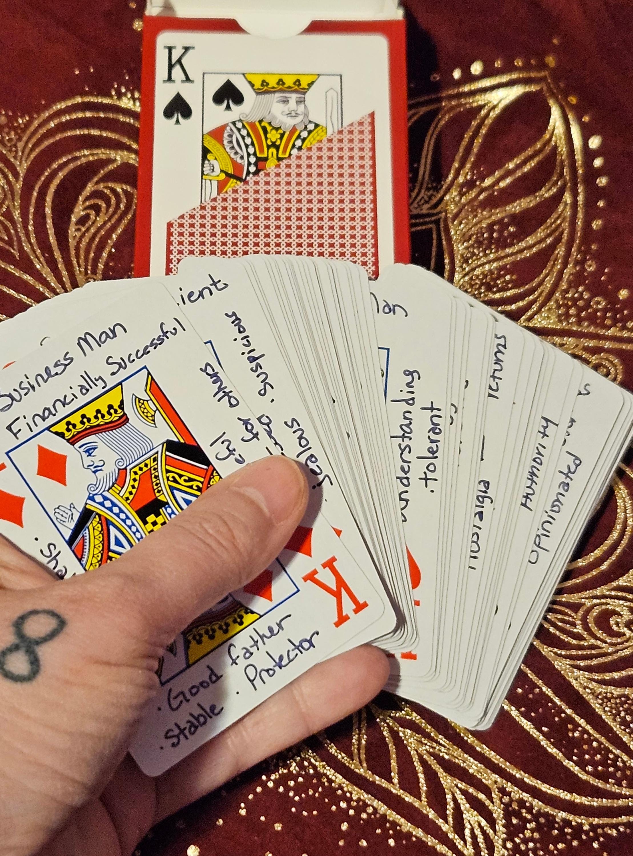 Want an instant cartomancy reading free? Use these powerful quick insider tricks today!