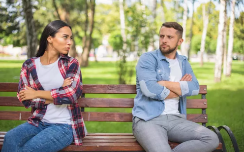 Sagittarius and Pisces Love Match： Pros and Cons Revealed!