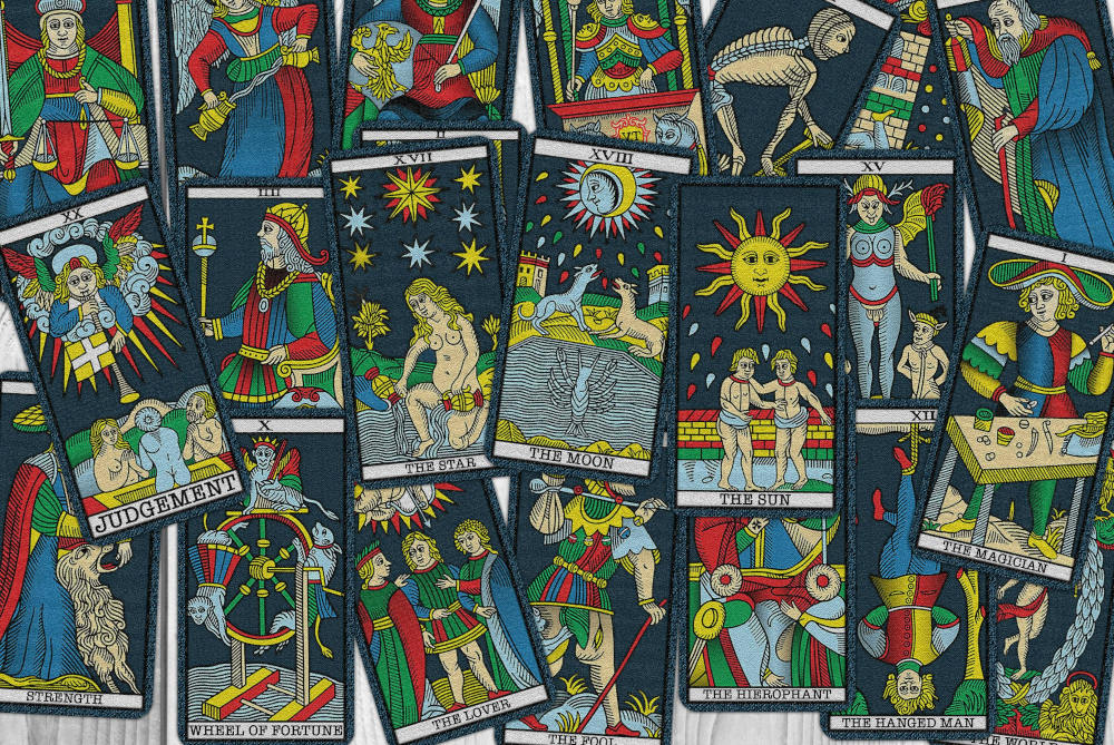 What to Ask Tarot Cards When Feeling Lost？ Gain Insight!