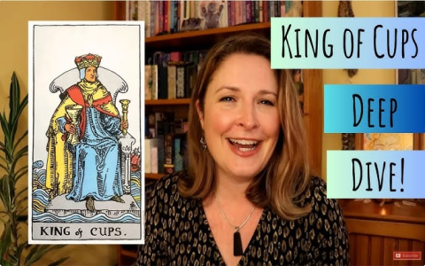 King of Cups in Love： How to attract him？ (Simple ways to win affection)